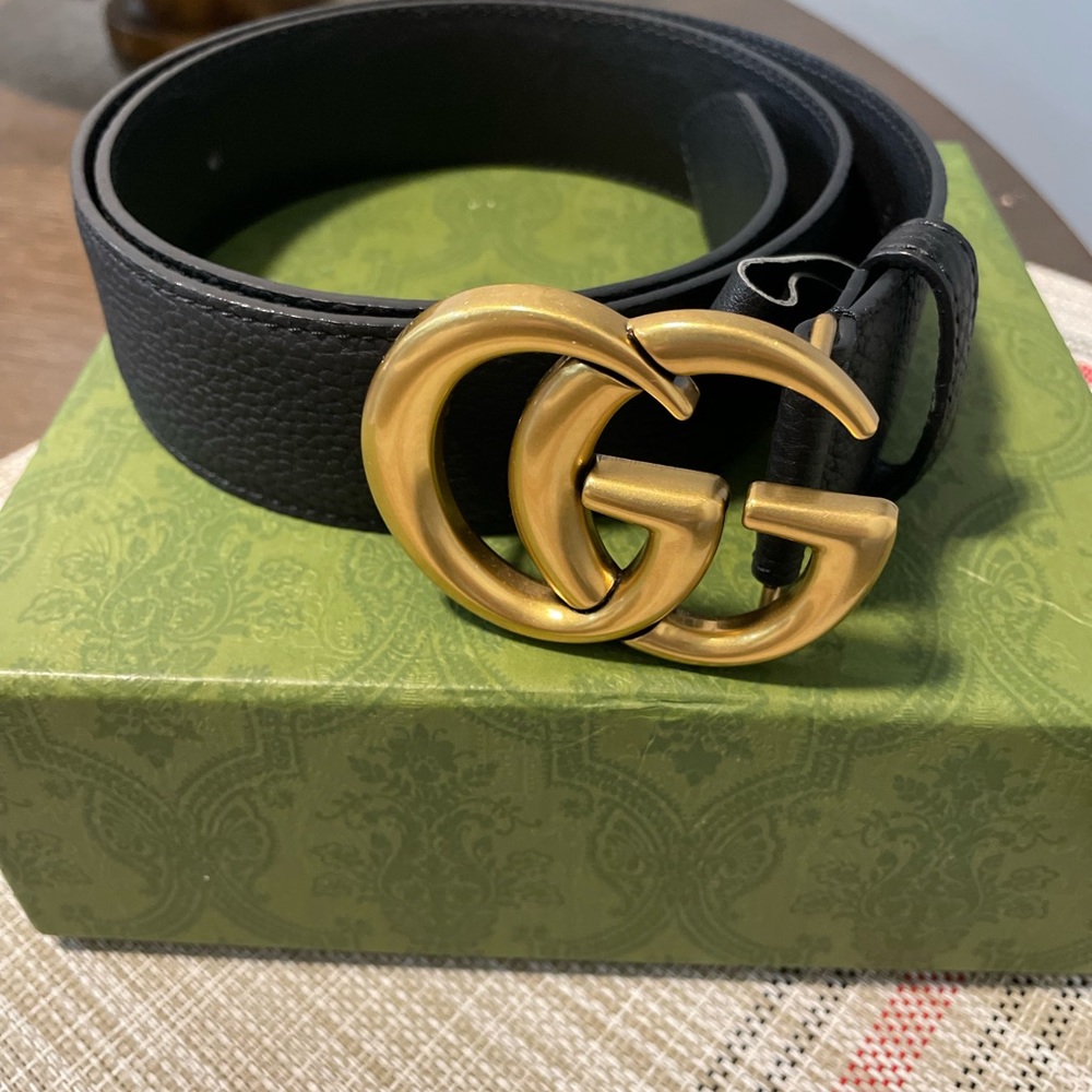 Gucci - GG Marmont leather belt with shiny buckle - Picture 3 of 9